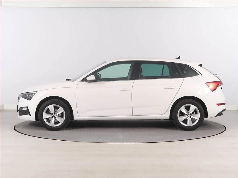 Škoda Scala (2023) Style 1.0 TSI, ČR,1.maj - fotka 3 z 17