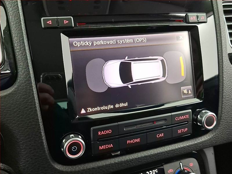 Volkswagen Touareg (2012) 3.0 TDI, 4X4, Automat - fotka 15 z 21