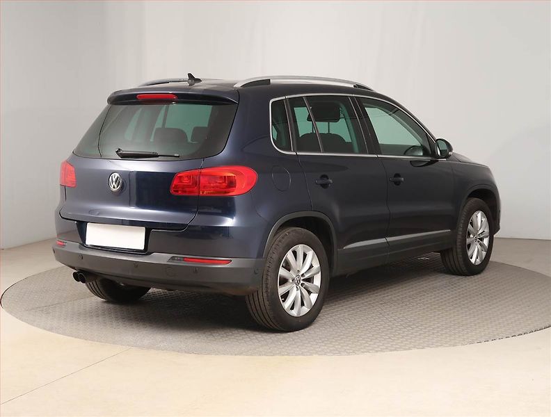 Volkswagen Tiguan (2012) 2.0 TDI, 4X4, Serv.kniha - fotka 5 z 15