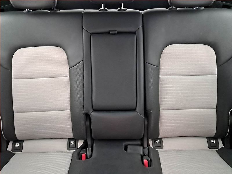 Kia Sportage (2018) GT Line 1.6 T-GDI, 4X4 - fotka 10 z 18