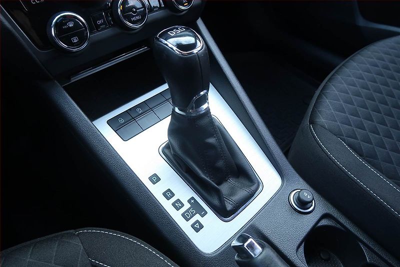 Škoda Octavia (2017) 2.0 TDI, Automat, Navi - fotka 13 z 22