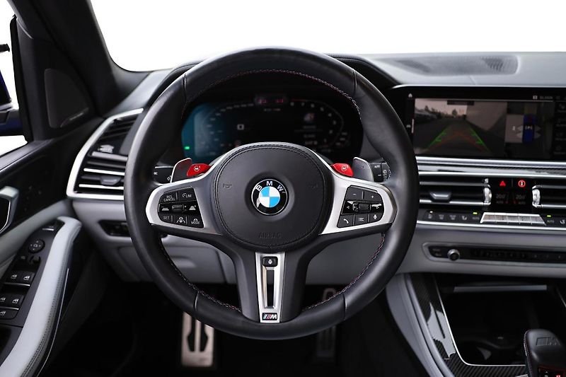 BMW X5 M - fotka 13 z 15
