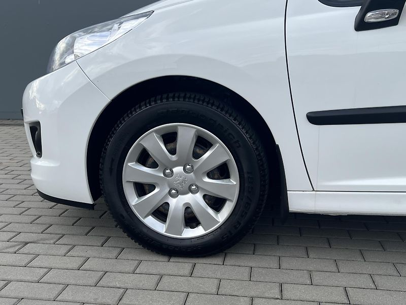 Peugeot 207 (2011) 1,4i 54kW SW - fotka 25 z 28