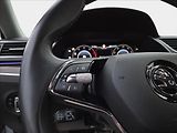 Škoda Superb 2,0 SCOUT 4X4 ČR DPH WEBASTO - náhled 11