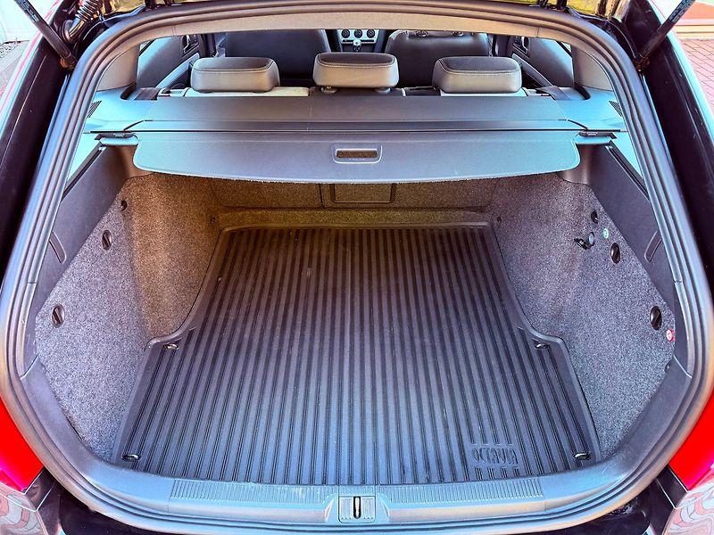 Škoda Octavia 2.0 TFSi RS, ČR - fotka 10 z 25