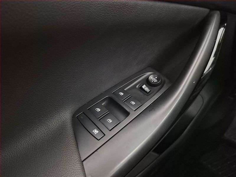 Opel Astra (2021) 1.5 CDTI, Automat, Tempomat - fotka 20 z 20
