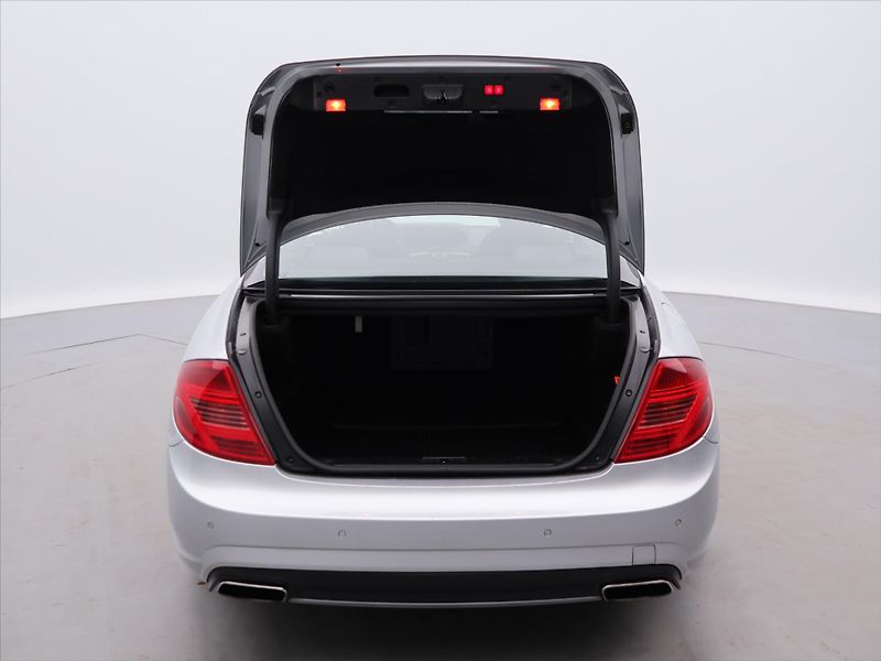 Mercedes-Benz CL 4.7 500 320kW  Blue EFFICIENCY - fotka 9 z 37
