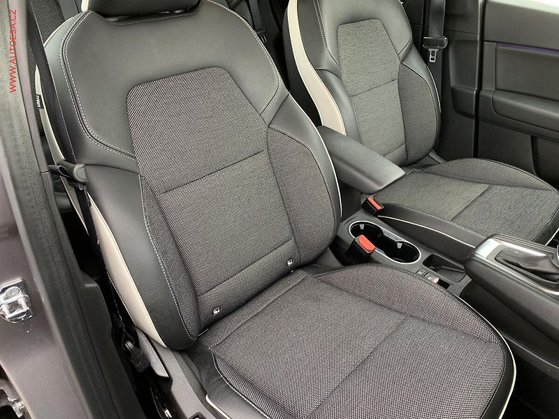 Renault Captur (2021) 1.3 TCe, ČR, AT, navi, LED - fotka 12 z 22