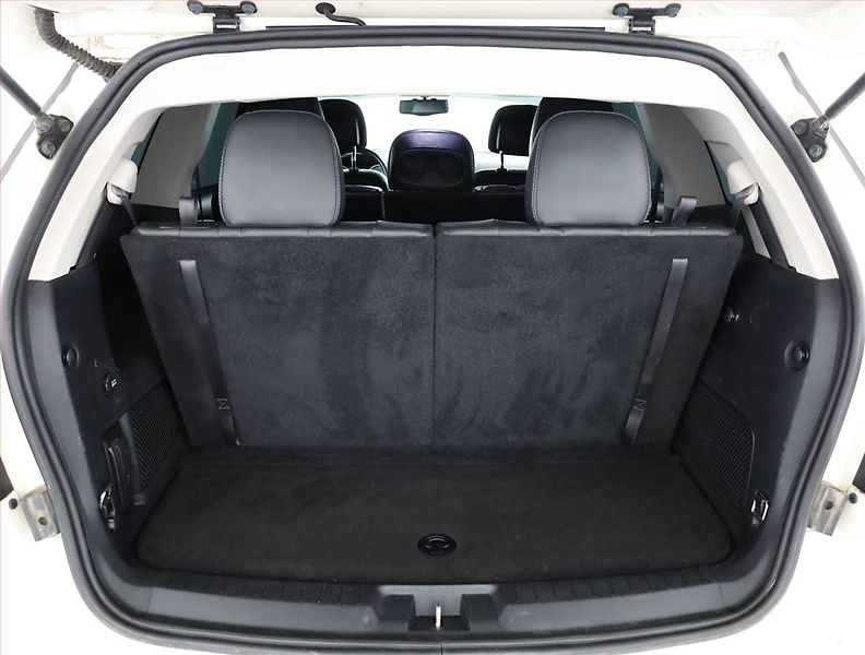 Fiat Freemont (2016) 2.0 MultiJet, 4X4, Automat - fotka 19 z 21