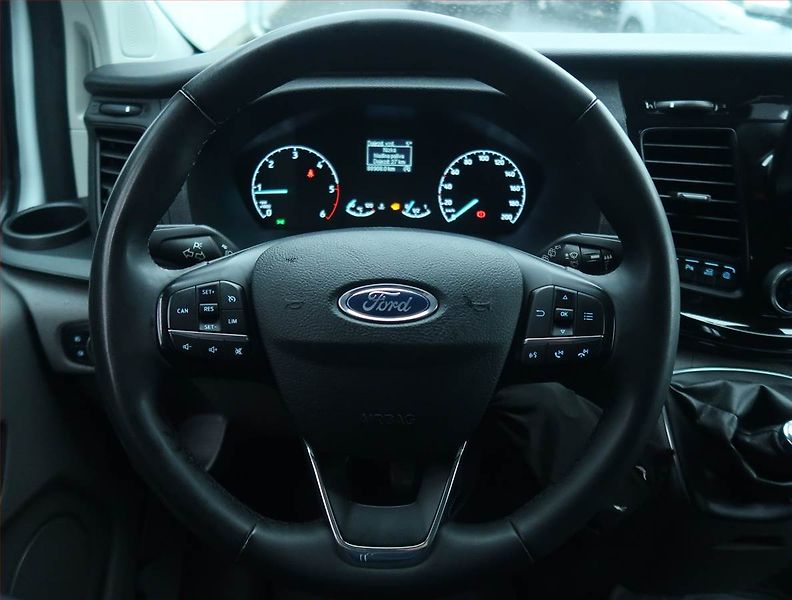 Ford Tourneo Custom (2023) Trend 2.0 EcoBlue mHEV, 1Maj - fotka 15 z 15