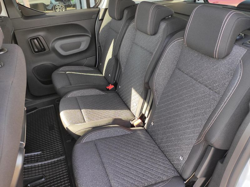 Peugeot Rifter (2025) ALLURE 1.5 HDI AUT 130k - fotka 5 z 23