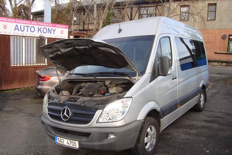 Mercedes-Benz Sprinter (2006) 315 CDi,ČR,1.Maj. 9 - Míst,STK - fotka 19 z 37