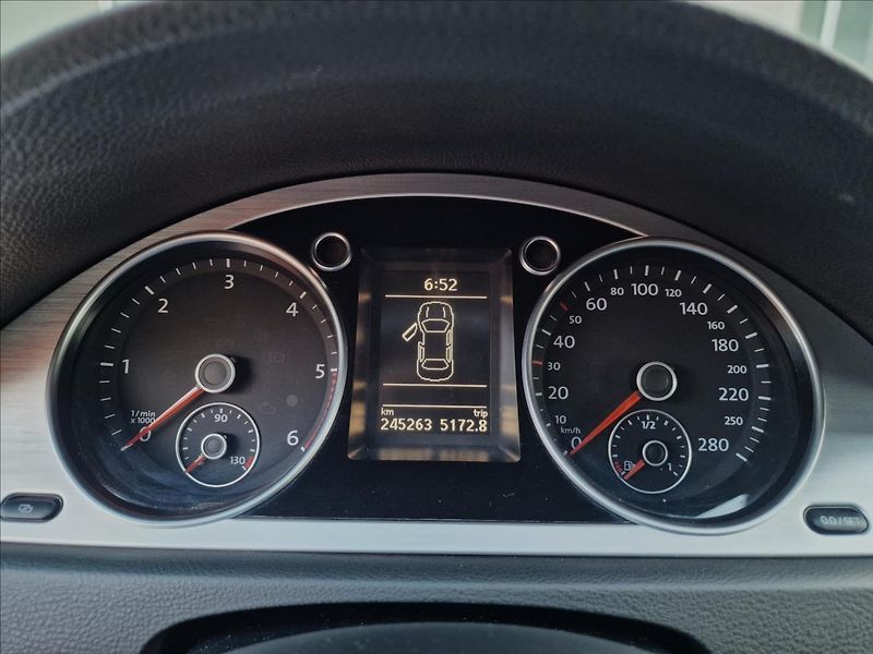 Volkswagen Passat CC 2.0 TDI 125kW DSG, původ ČR - fotka 21 z 43
