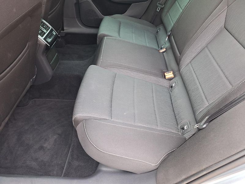 Škoda Superb (2017) 110 kw DSG - fotka 13 z 20