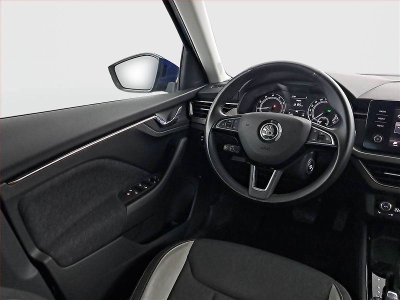 Škoda Kamiq (2020) Style Plus 1.0 TSI, Automat - fotka 7 z 18
