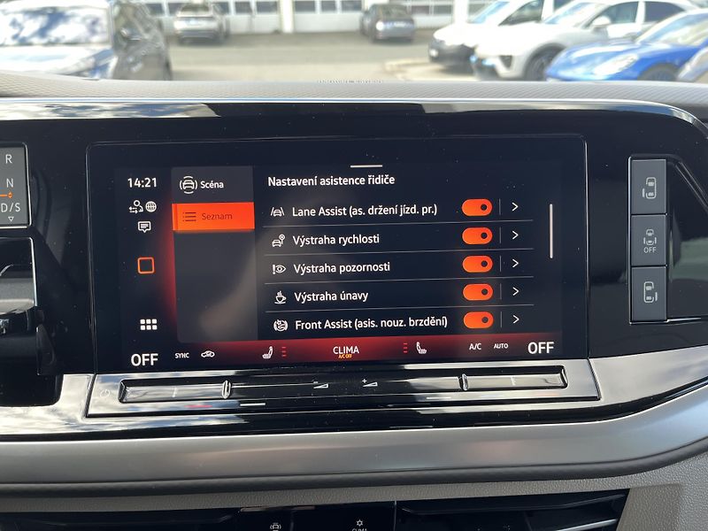 Volkswagen Multivan LONG 2.0TDI LIFE 7DSG 110kW - fotka 17 z 27
