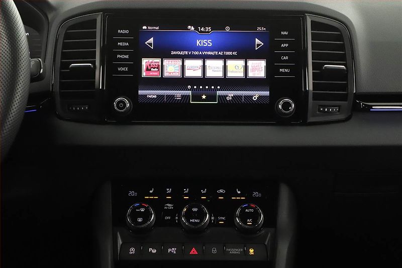 Škoda Karoq (2025) 1.5 TSI, Sportline, Navigace - fotka 11 z 20