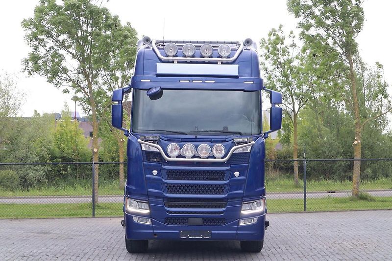 Scania R 650 6x4 V8 hydraulika - fotka 2 z 19