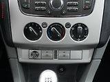 Ford Focus (2010) 1.6 TDCi, 1.maj, AC - náhled 13