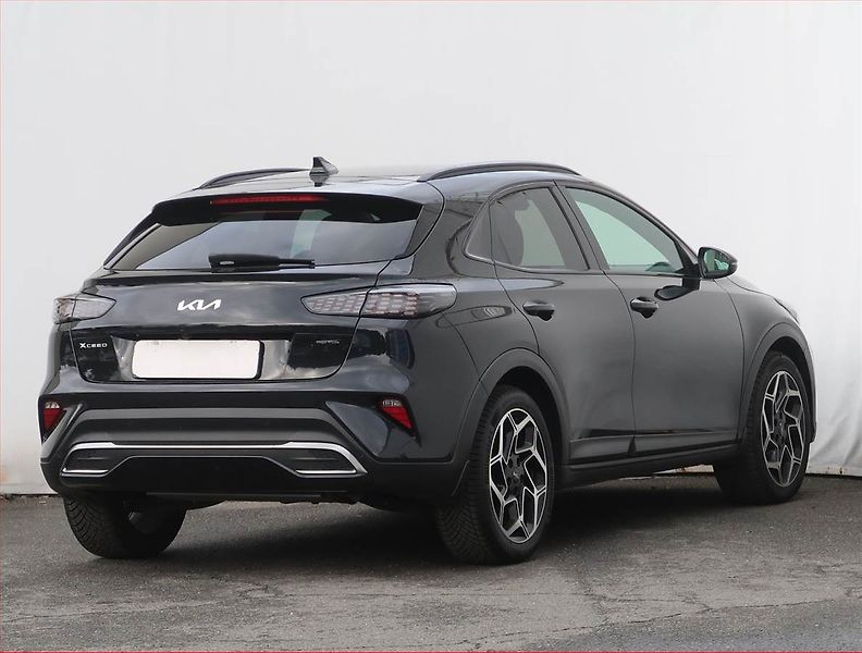 Kia XCeed (2023) GT Line 1.5 T-GDI, Serv.kniha - fotka 5 z 22