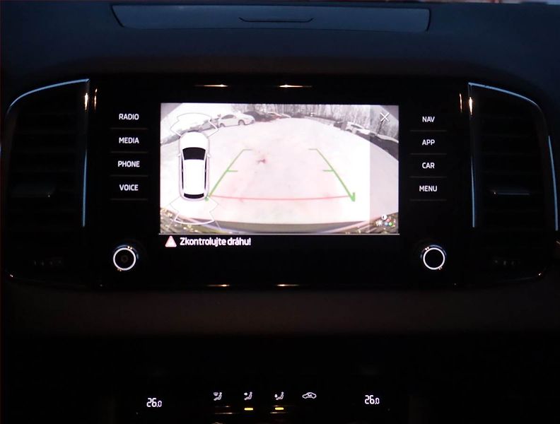 Volkswagen Passat (2020) 1.4 GTE, Automat, Kůže, Navi - fotka 18 z 18