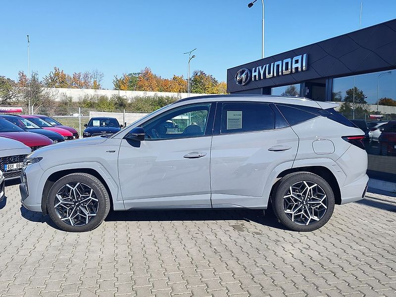 Hyundai Tucson 1.6 T-GDI/110kW N-Line - fotka 8 z 37