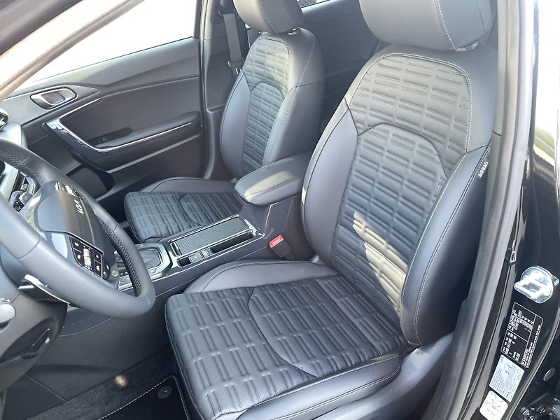 Kia XCeed (2026) 1,6T-GDi 7DCTOP 2027   - fotka 4 z 16