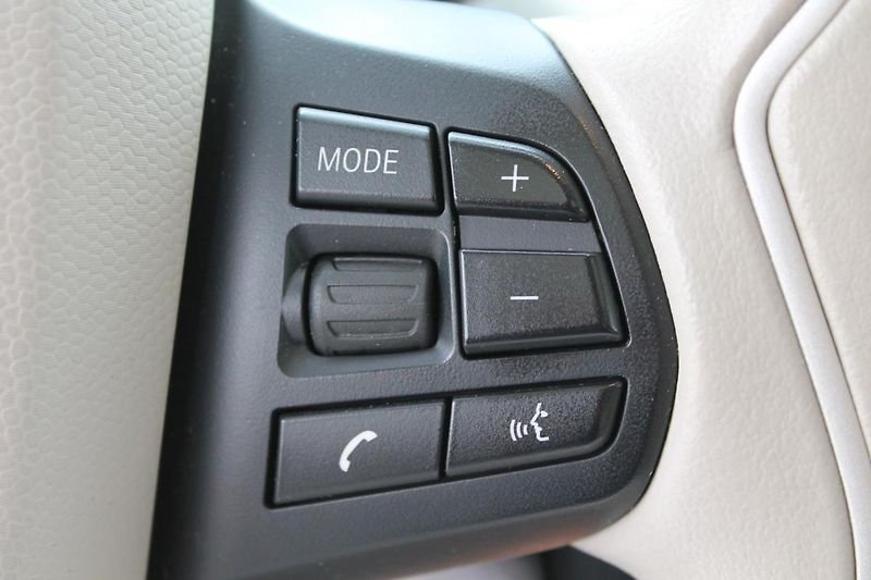 BMW i3 (2017) s 135kW Harman Kardon - fotka 15 z 36
