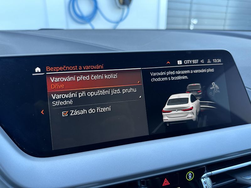 BMW Řada 2 218i Gran Coupe Advantage - fotka 16 z 22