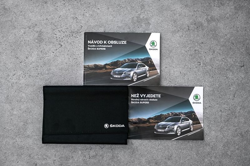 Škoda Superb Combi 2,0TDI 4x4 DSG Style Can - fotka 19 z 20