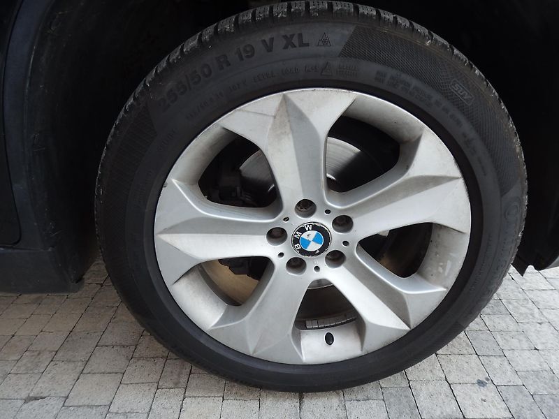 BMW X6 XDRIVE 30D 180 kW NAVIGACE - fotka 16 z 18
