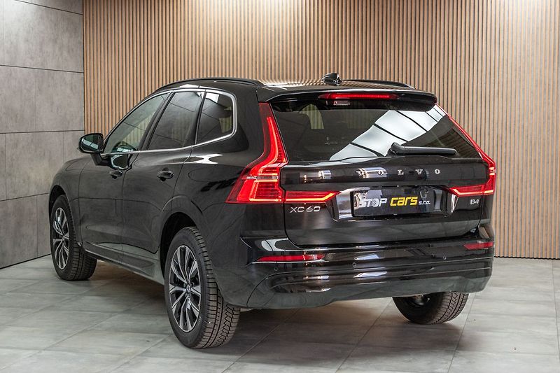 Volvo XC60 B4 ESSENTIAL*TAŽNÉ*KAMERA*DPH* - fotka 4 z 34