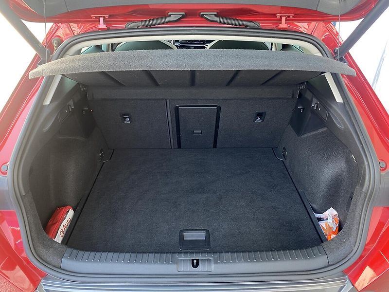 Cupra Formentor 2,0 TSI 140 kW 4WD DSG - fotka 28 z 29