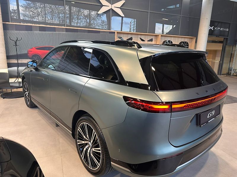 Xpeng G9 (2026) AWD Performance (dodání 10/26) - fotka 7 z 11