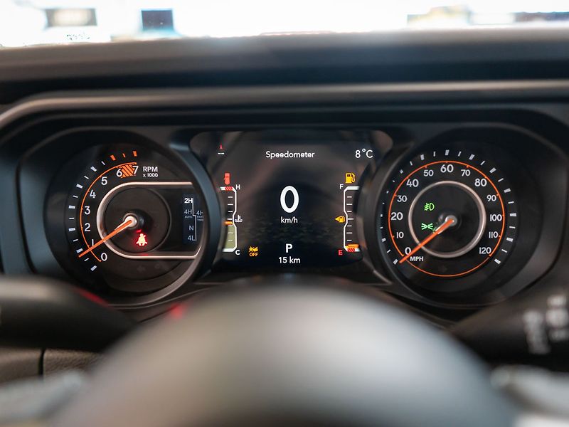 Jeep Wrangler (2026) 3.6 V6 Rubicon X, Naviják - fotka 19 z 35