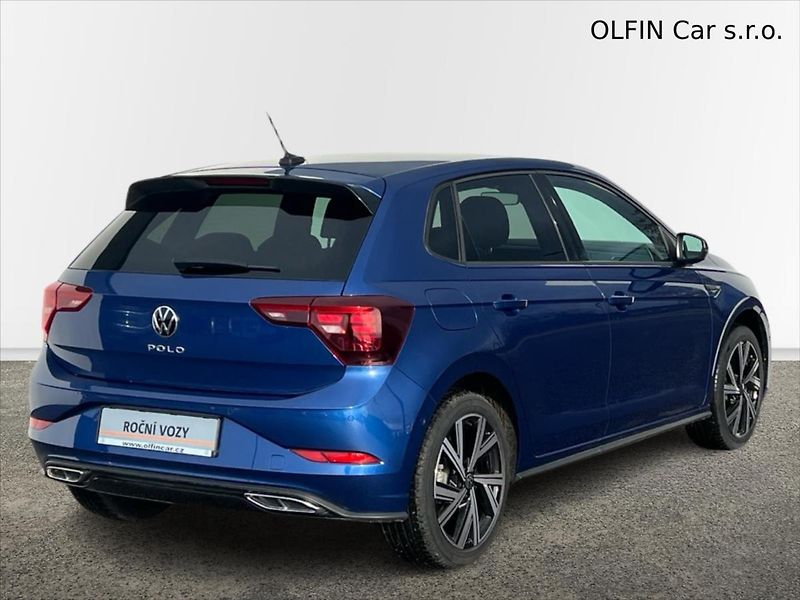 Volkswagen Polo 1,0 TSi 81kW 7DSG R-LINE - fotka 2 z 26