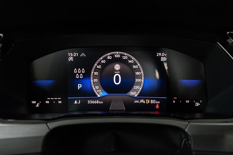 Volkswagen Touran 2.0TDI DSG*TAŽNÉ*7.MÍST*ČR 1.M - fotka 24 z 48