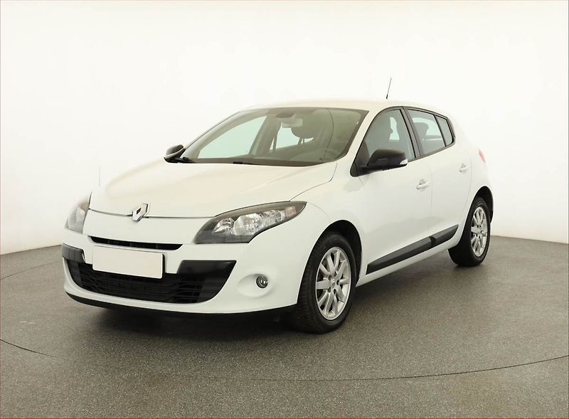 Renault Mégane (2011) 1.6 16V, Tempomat - fotka 2 z 14