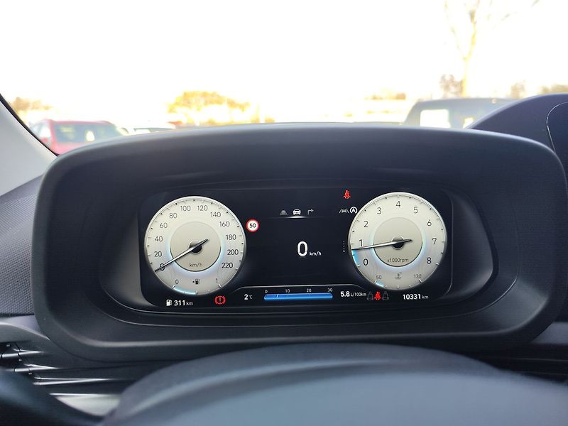 Hyundai i20 1.2i/58kW Smart - fotka 14 z 30