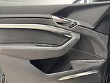 Audi SQ8 e-tron Sportback quattro Tažné - náhled 26