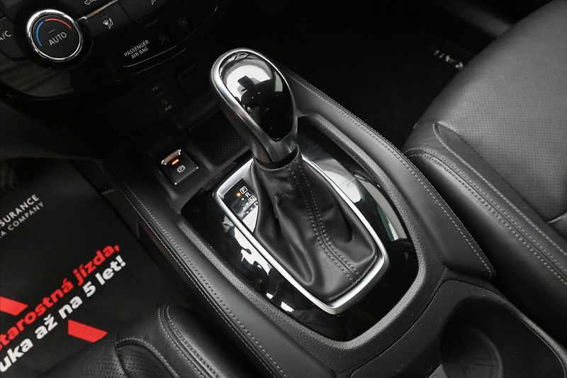 Nissan X-Trail 1,8 dCi 110 kW 4x4 AT Panorama - fotka 21 z 31