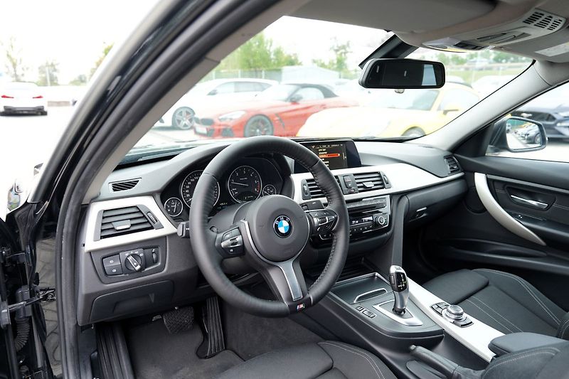 BMW Řada 3 320d automat/EfficientDynamic/ - fotka 23 z 39