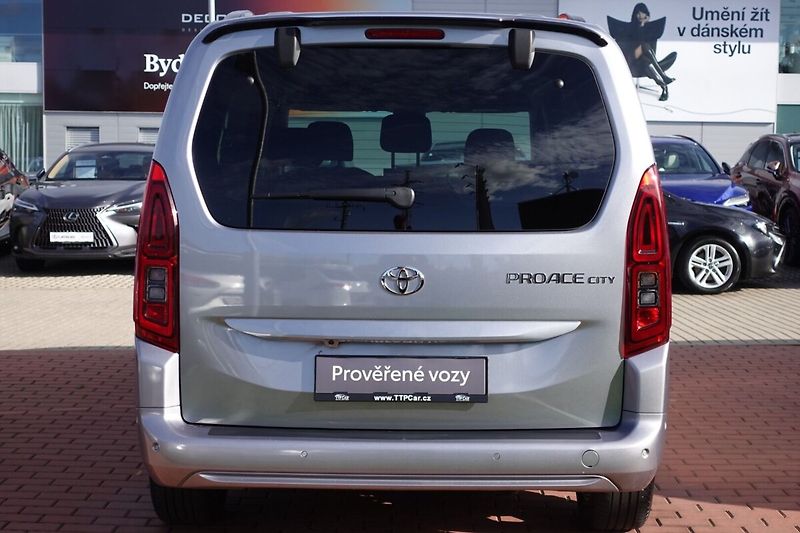 Toyota ProAce City Verso 1,5D-4D 96kW VIP Long VIP 7mís - fotka 5 z 35