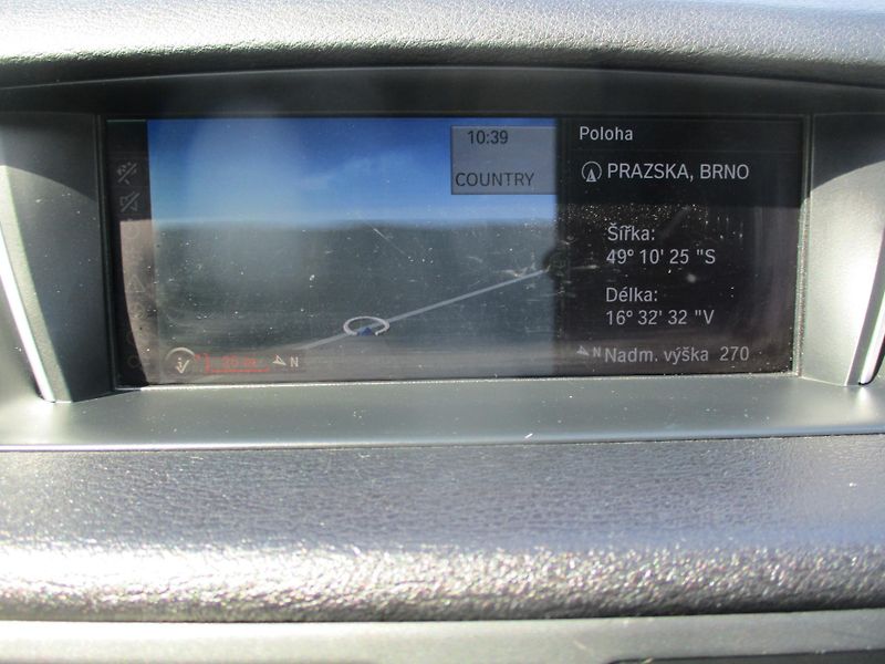 BMW X1 3.0d Xdrive*A/T*NAVI*XEN*ČR  - fotka 20 z 48