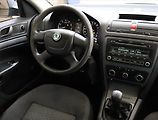 Škoda Octavia (2011) 1.6, Serv.kniha - náhled 7