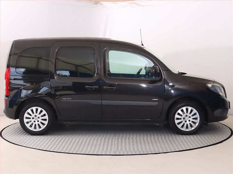 Mercedes-Benz Citan (2017) 111 CDI, 5Míst - fotka 6 z 15