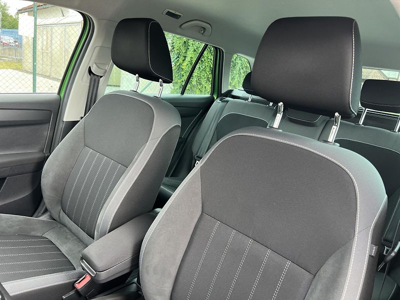 Škoda Fabia Style+ 1.0TSi KAMERA ČR 1.MAJ. - fotka 10 z 46
