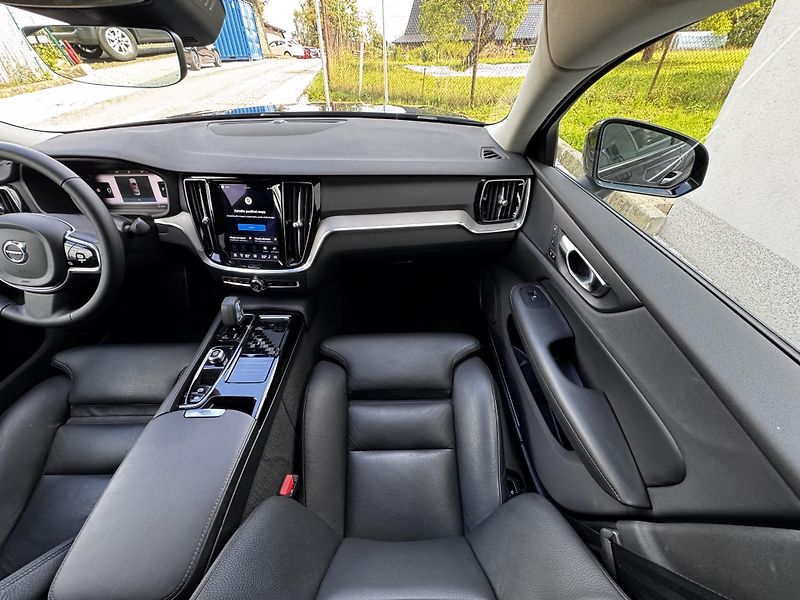 Volvo S60 T8 AWD / POLESTAR / 360 / TZ  - fotka 18 z 47