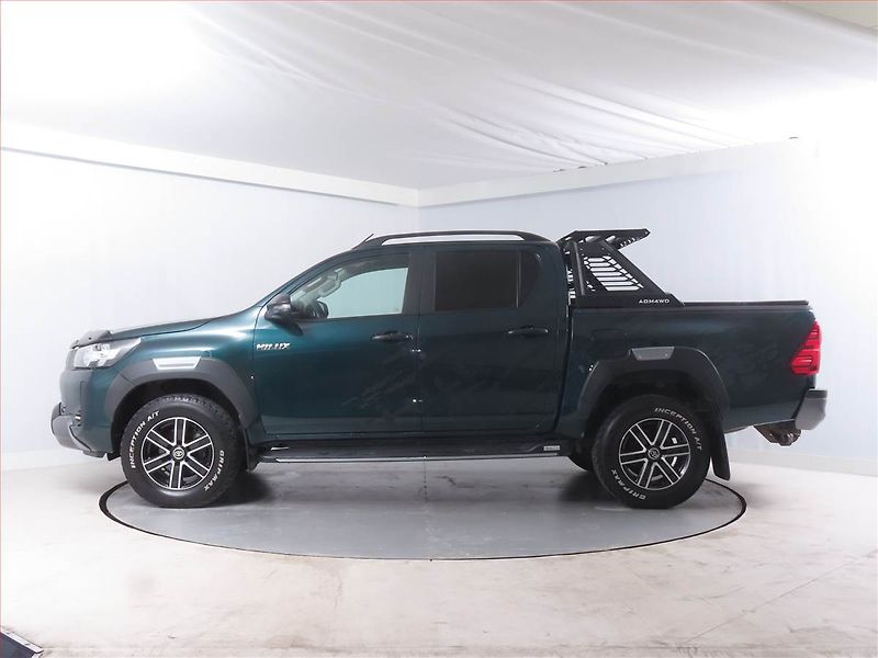 Toyota Hilux (2021) 2.4 D-4D - fotka 3 z 15
