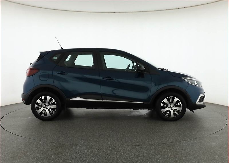Renault Captur (2018) 0.9 TCe, ČR,1.maj, Navi - fotka 6 z 15